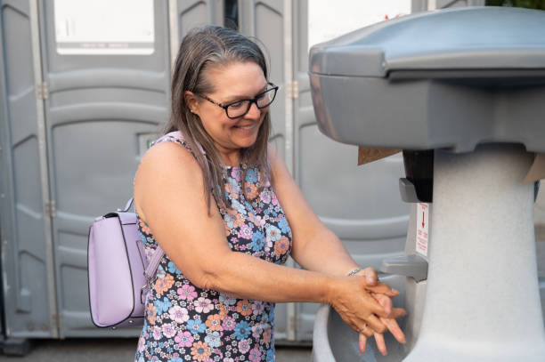 Portable sink rental in Hartford City, IN